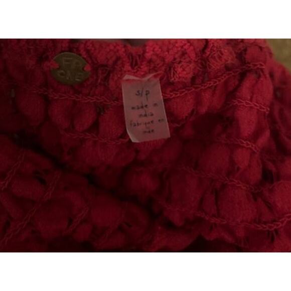 Free People FP Adella Cami Red Crochet Small Strappy Smocked Tiered - Picture 6 of 6